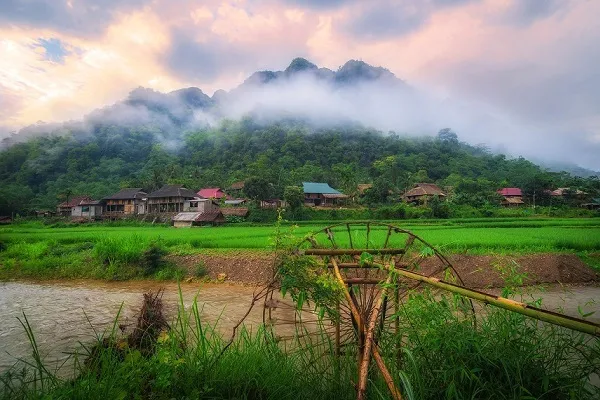 Du lịch Bản Hiêu Pù Luông