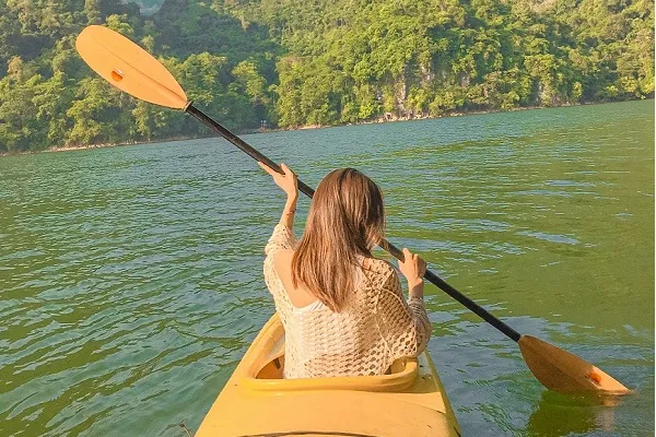 Hồ Ba Khan Hòa Bình