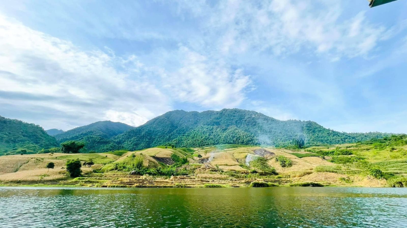 du-lich-ho-suoi-chieu-son-la