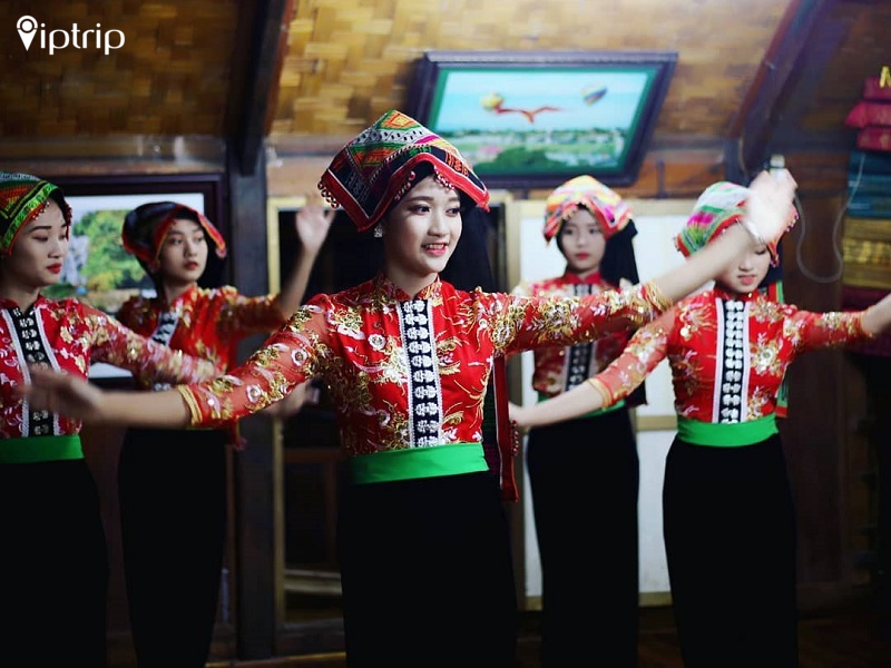 du-lich-mai-chau-mac-gi