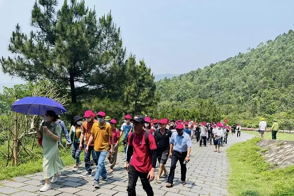 Mộ Đại tướng Võ Nguyên Giáp