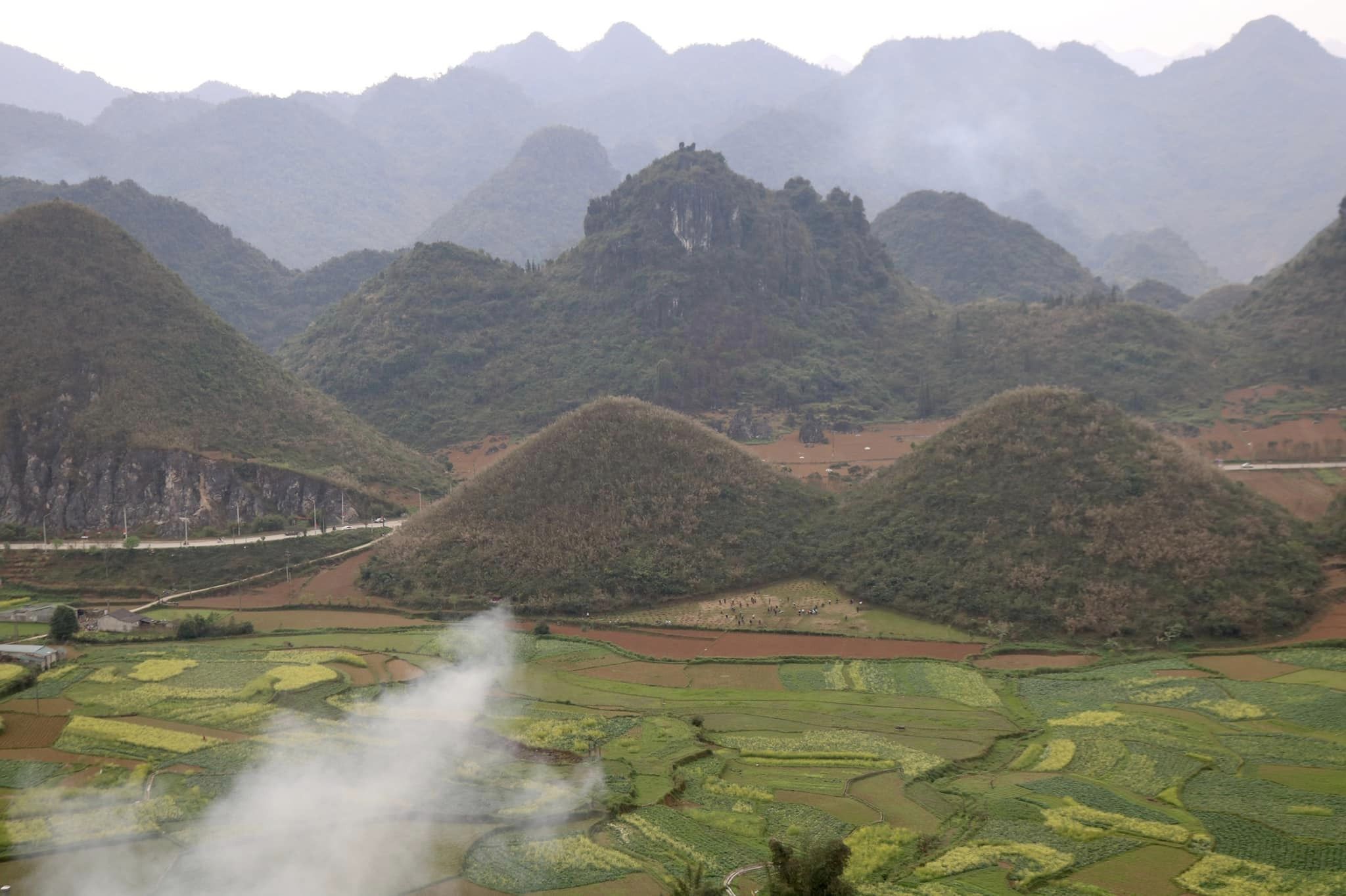 nui-doi-tam-son-cong-troi-quan-ba