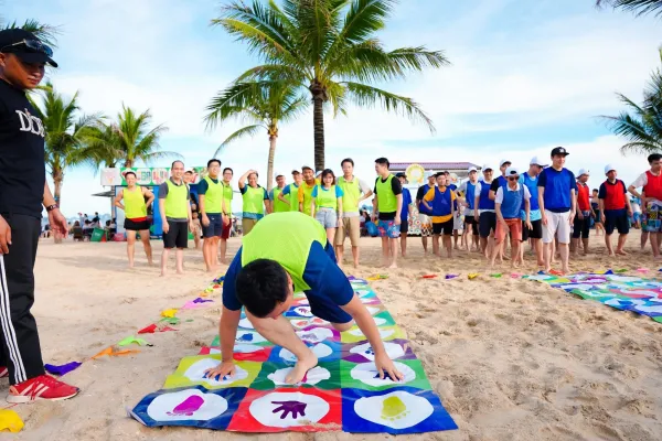 Nhộn nhạo khâu tổ chức du lịch team building cho các doanh nghiệp