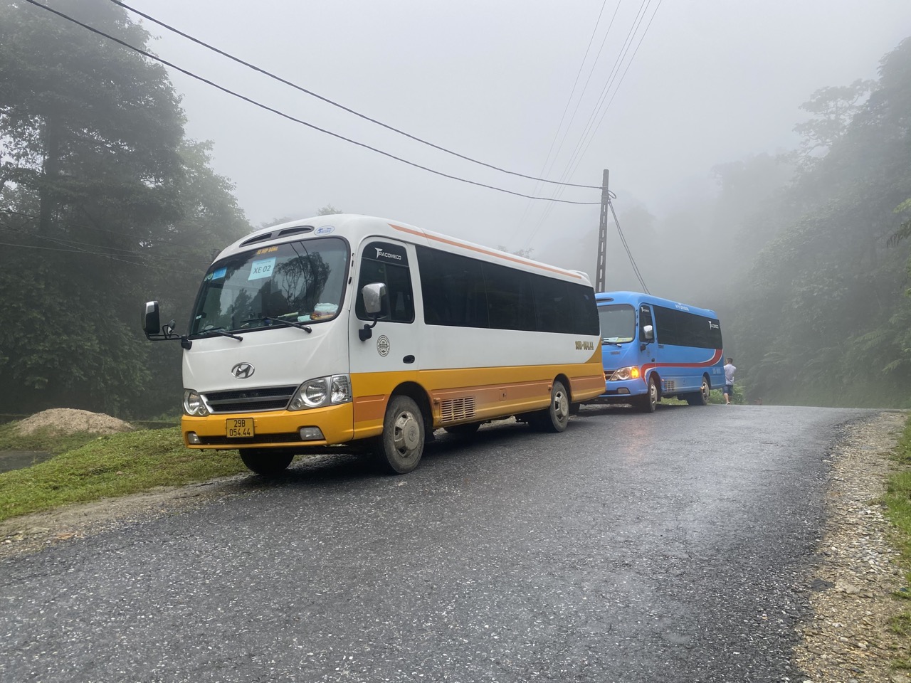 cho-thue-xe-di-ha-giang