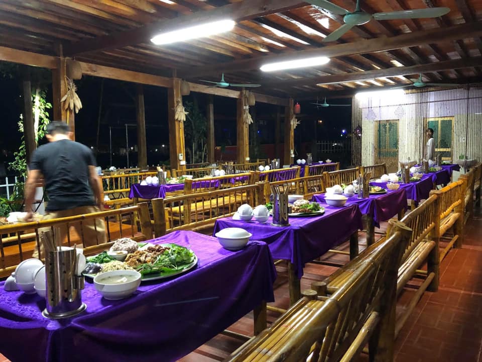 nha-hang-tai-ban-lac-mai-chau