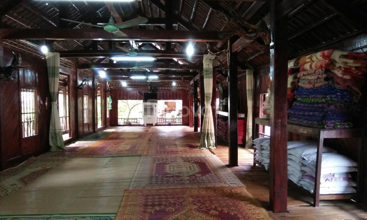 nha-san-tap-the-ban-lac-mai-chau