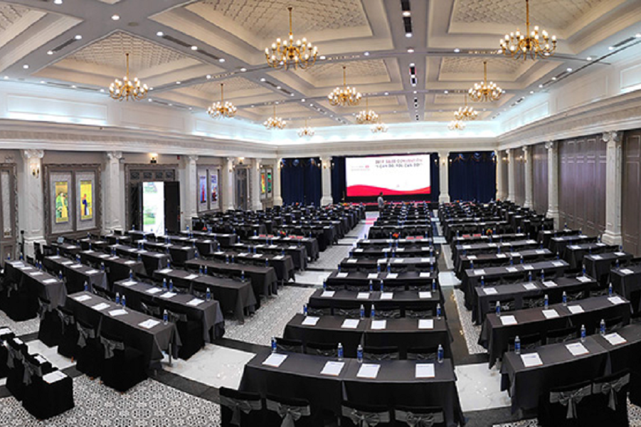 phong-hoi-nghi-tai-vuon-vua-resort