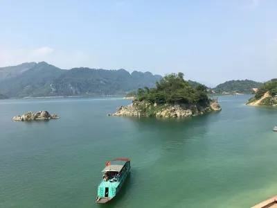 Cho thuê thuyền Thung Nai Thác Bờ