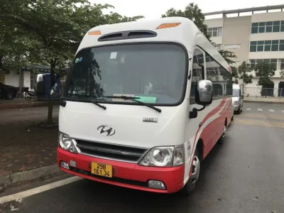 Cho thuê xe 30 chỗ đi Cao Bằng