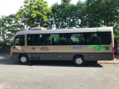Cho thuê xe 30 chỗ đi Cao Bằng