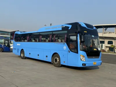 Cho thuê xe 45 chỗ đi Hạ Long