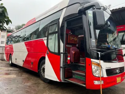 Cho thuê xe 45 chỗ đi Thiên Cầm