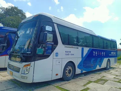 Cho thuê xe 45 chỗ đi Trà Cổ