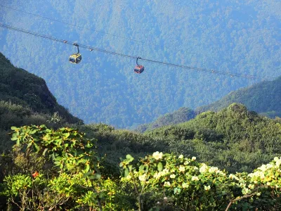 Đặt vé cáp treo Fansipan