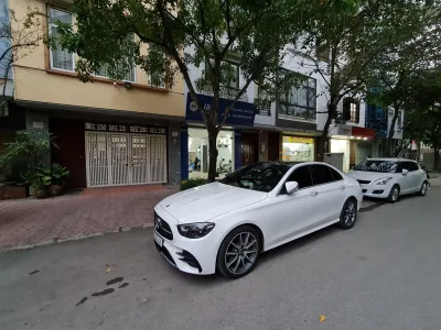 Cho thuê xe 4 chỗ tại Hà Nội