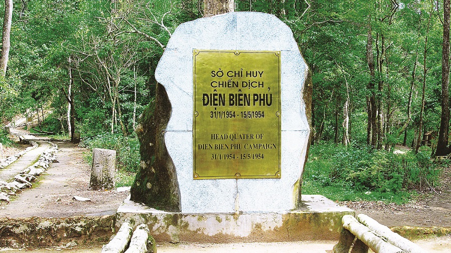 so-chi-huy-chien-dich-dien-bien-muong-phang