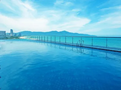 Combo du lịch Đà Nẵng: Khách sạn Mường Thanh Luxury Đà Nẵng