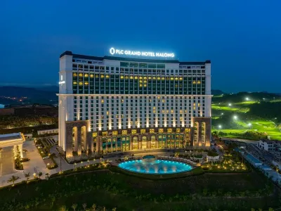 Combo du lịch Hạ Long: Khách sạn FLC Grand Hạ Long