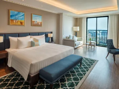 Combo du lịch Hạ Long: Khách sạn FLC Grand Hạ Long