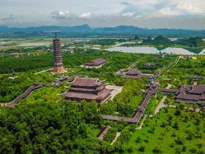 Du lịch Ninh Bình: Tour Chùa Bái Đính - Tràng An