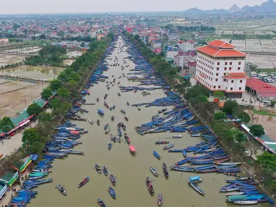 Du lịch lễ hội: Tour Chùa Hương 1 ngày