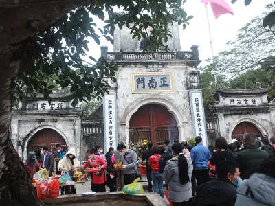 Du lịch lễ hội: Tour Đền Trần 1 ngày