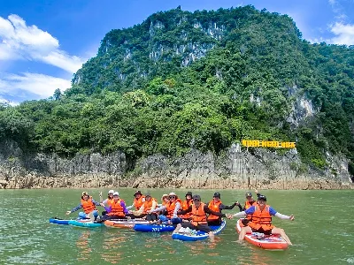 Tour chèo SUP Ngòi Hoa 2 ngày 1 đêm