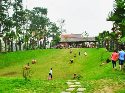 Tour Vườn Vua resort 1 ngày