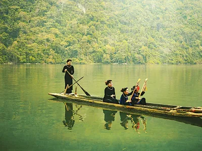 Tour Hồ Ba Bể 2 ngày 1 đêm