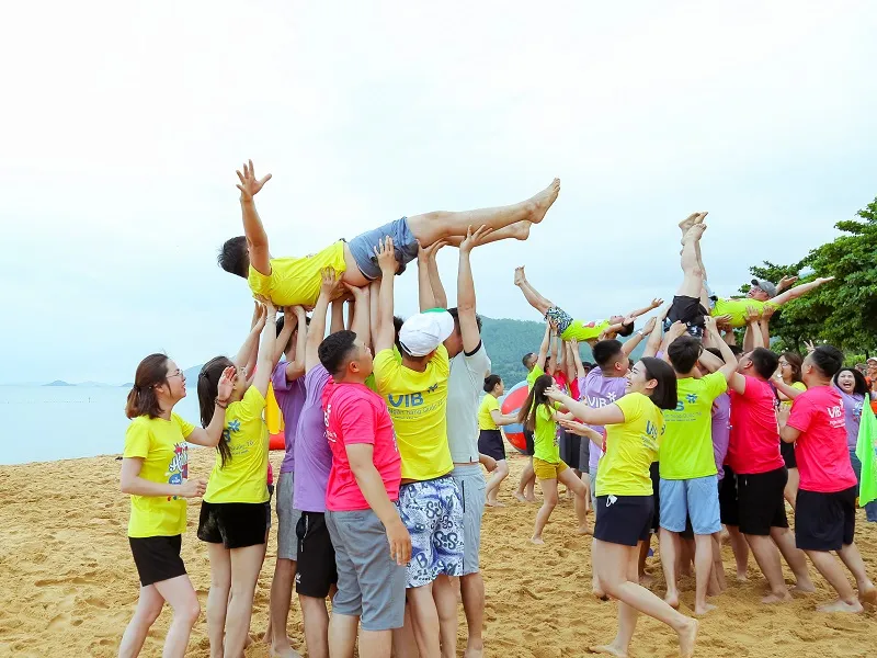 Tour teambuilding Cô Tô từ Hà Nội