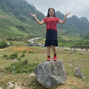 Nguyễn Thúy Hằng